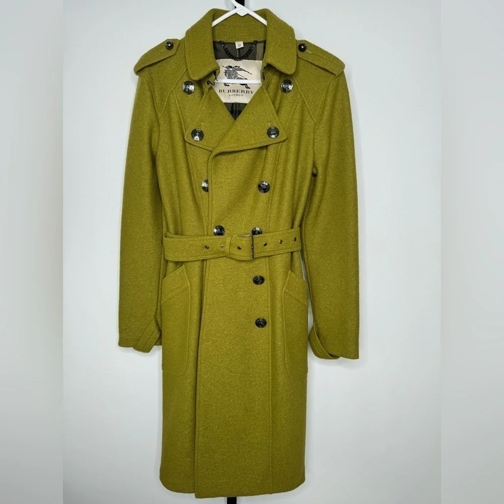 Burberry Women's Wool Trench Coat - Timeless Elegance and British Heritage - Picture 2 of 9